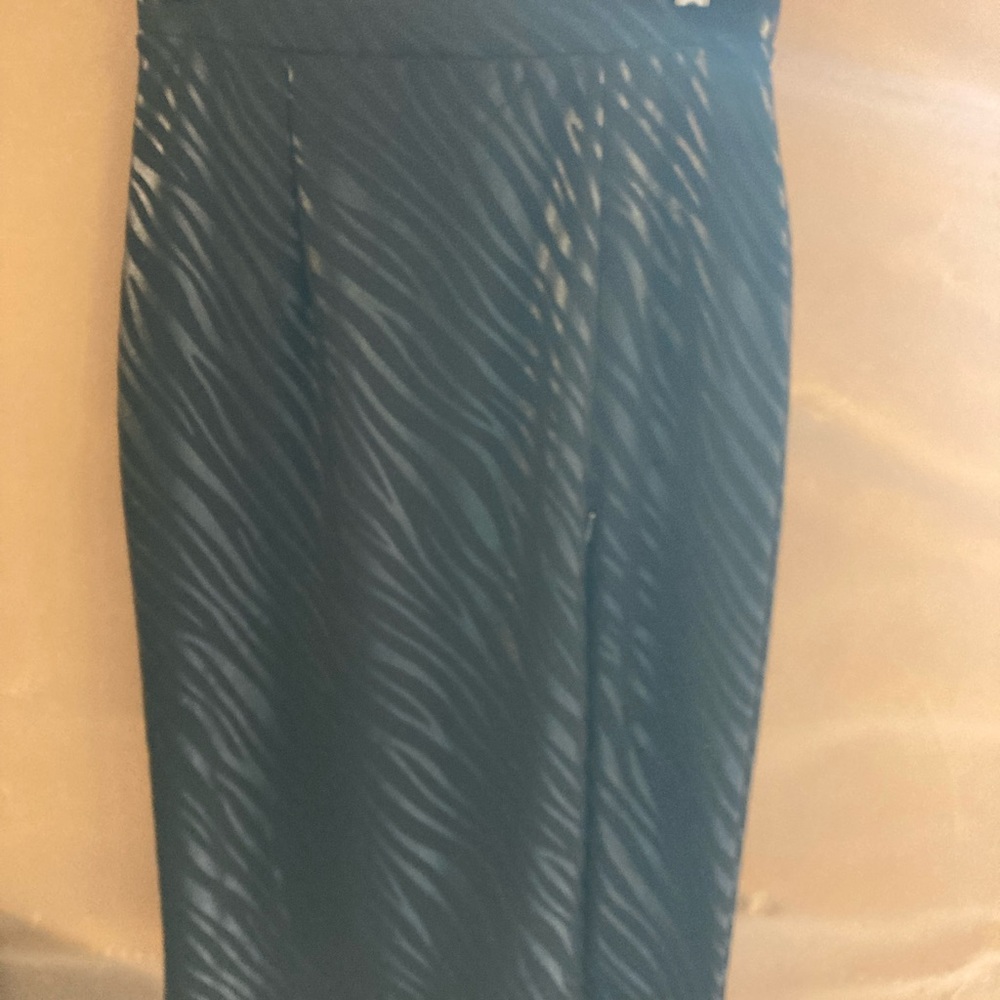 This a perfect fitting pencil skirt…